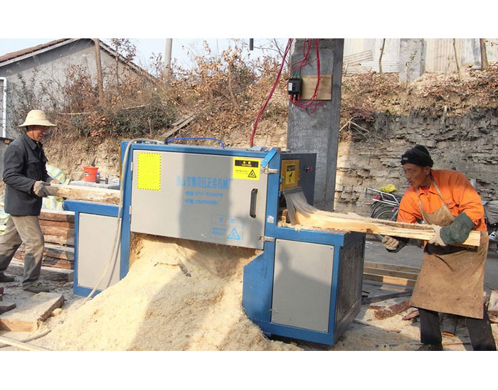 湖北省-宜昌市-運(yùn)安縣-方木加工現(xiàn)場(chǎng)